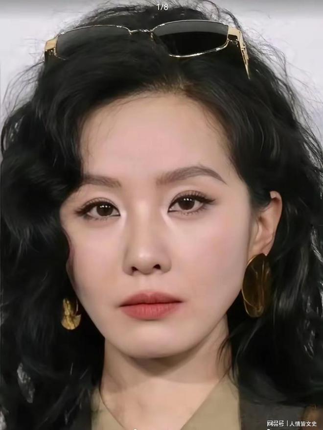 婚了？很多博主看图说话说这个是怨妇面相long8唯一网站从面相能看出刘诗诗离(图2)